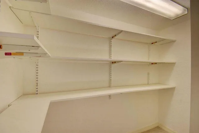 $1,550 | 4838 Esedra Court, Unit 201, Lake Worth, FL 33467