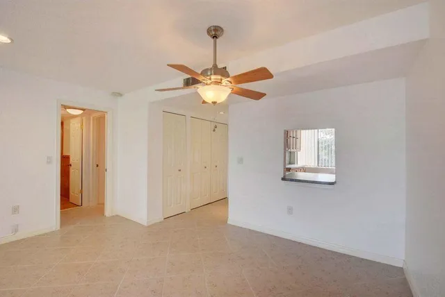 $1,550 | 4838 Esedra Court, Unit 201, Lake Worth, FL 33467