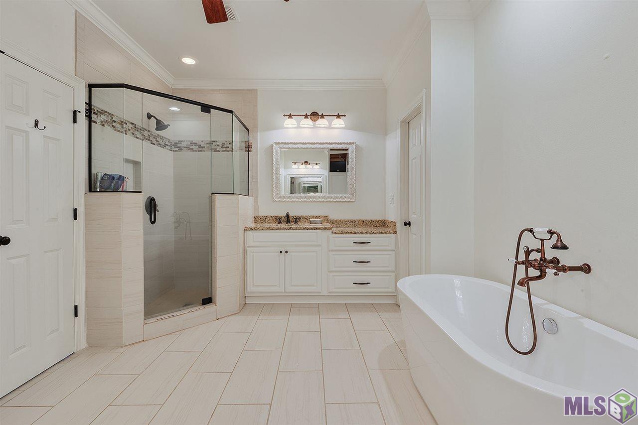 14229 Bluff Road Prairieville, LA 70769 - Photo 12 of 19 Gallery Image 12