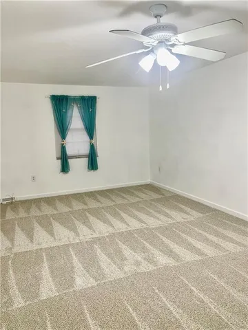 $449,900 | 210 Lakeside Drive, McKees Rocks, PA 15136