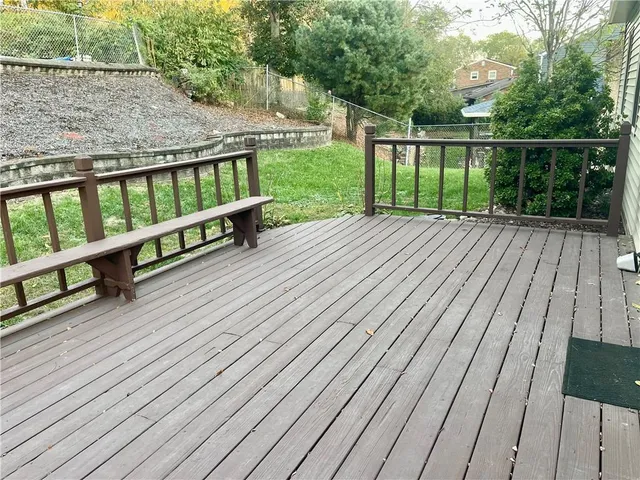 $449,900 | 210 Lakeside Drive, McKees Rocks, PA 15136