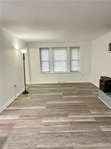 $449,900 | 210 Lakeside Drive, McKees Rocks, PA 15136