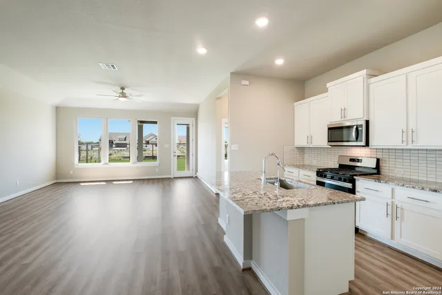 $387,990 | 12216 Latticework, Schertz, TX 78154