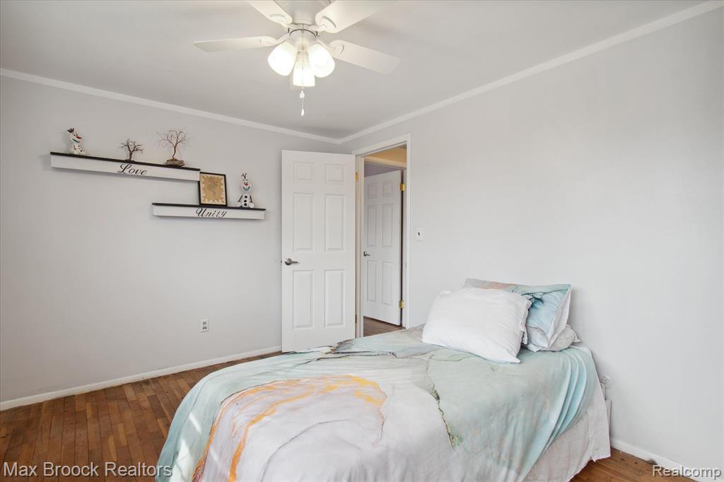 30244 Barwell Road Farmington Hills, MI 48334 - Photo 28 of 44