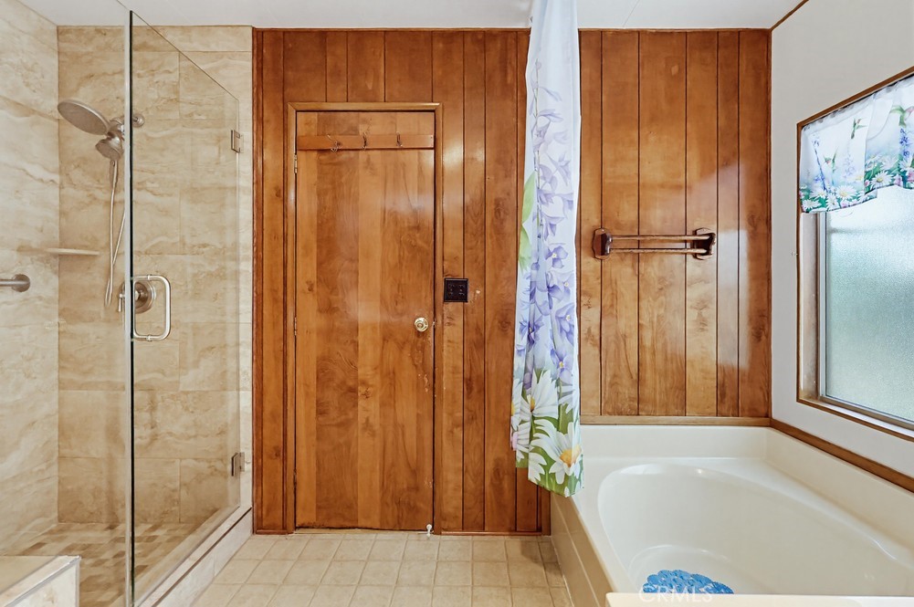31244 North Lakehills Road Castaic, CA 91384 - Photo 46 of 72 Primary bathroom