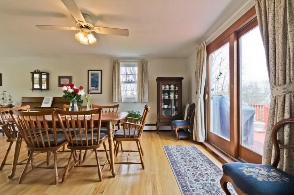 2 Highview Road Cape Elizabeth, ME 04107 - Photo 6 of 29 Dining room with sliders to deck