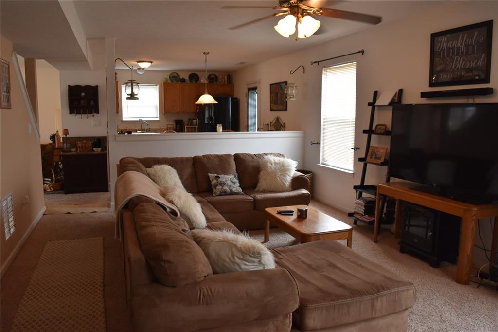 186 Rambling Road Greenfield, IN 46140 - Photo 9 of 29
