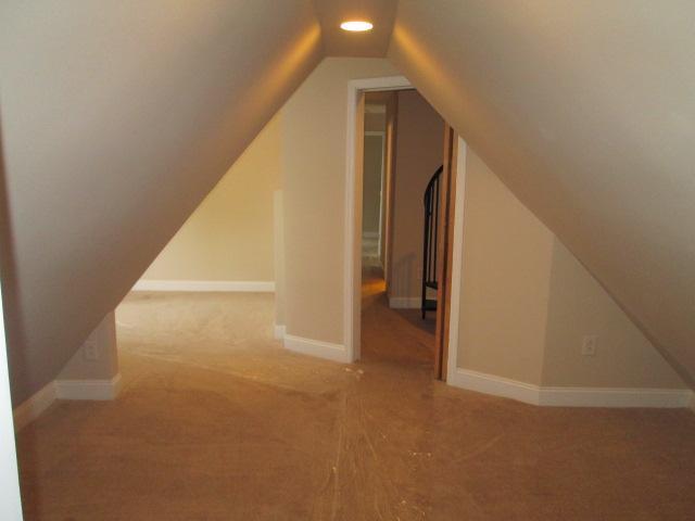 3795 Clotts Road Columbus, OH 43230 - Photo 15 of 18 Gallery Image 15