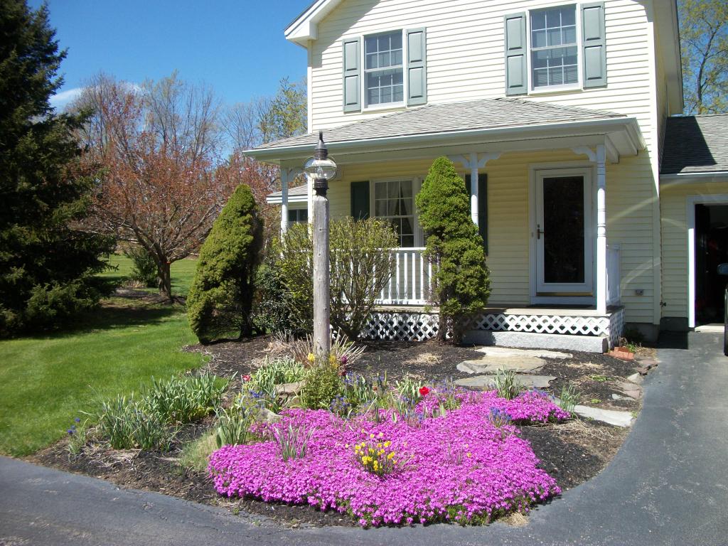 241 Dearborn Road Greenland, NH 03840 - Photo 1 of 12 Gallery Image 1