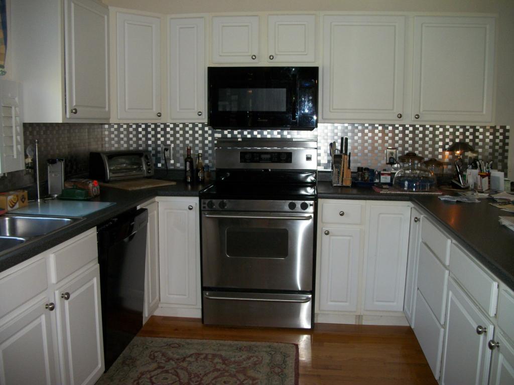 241 Dearborn Road Greenland, NH 03840 - Photo 2 of 12 Gallery Image 2