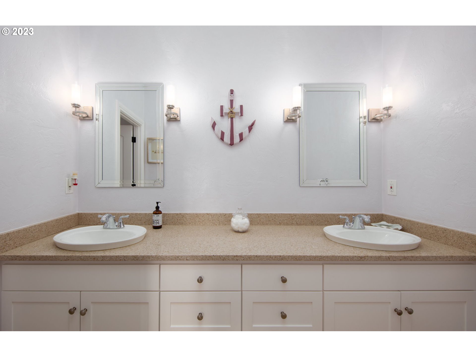 315 Ayres Road Eugene, OR 97408 - Photo 21 of 31 a bathroom with a sink vanity and mirror
