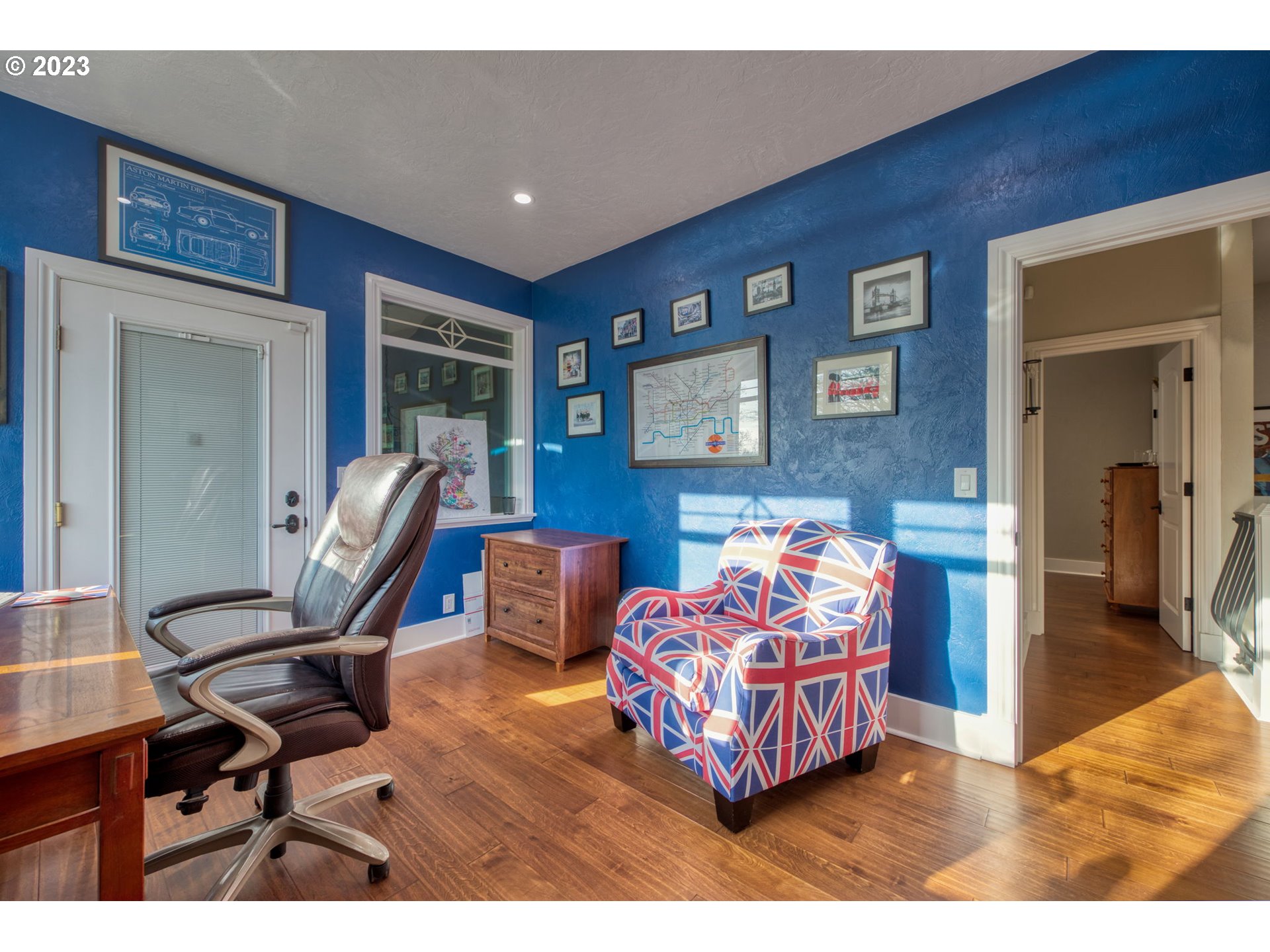 315 Ayres Road Eugene, OR 97408 - Photo 24 of 31 a bedroom with a bed and a desk
