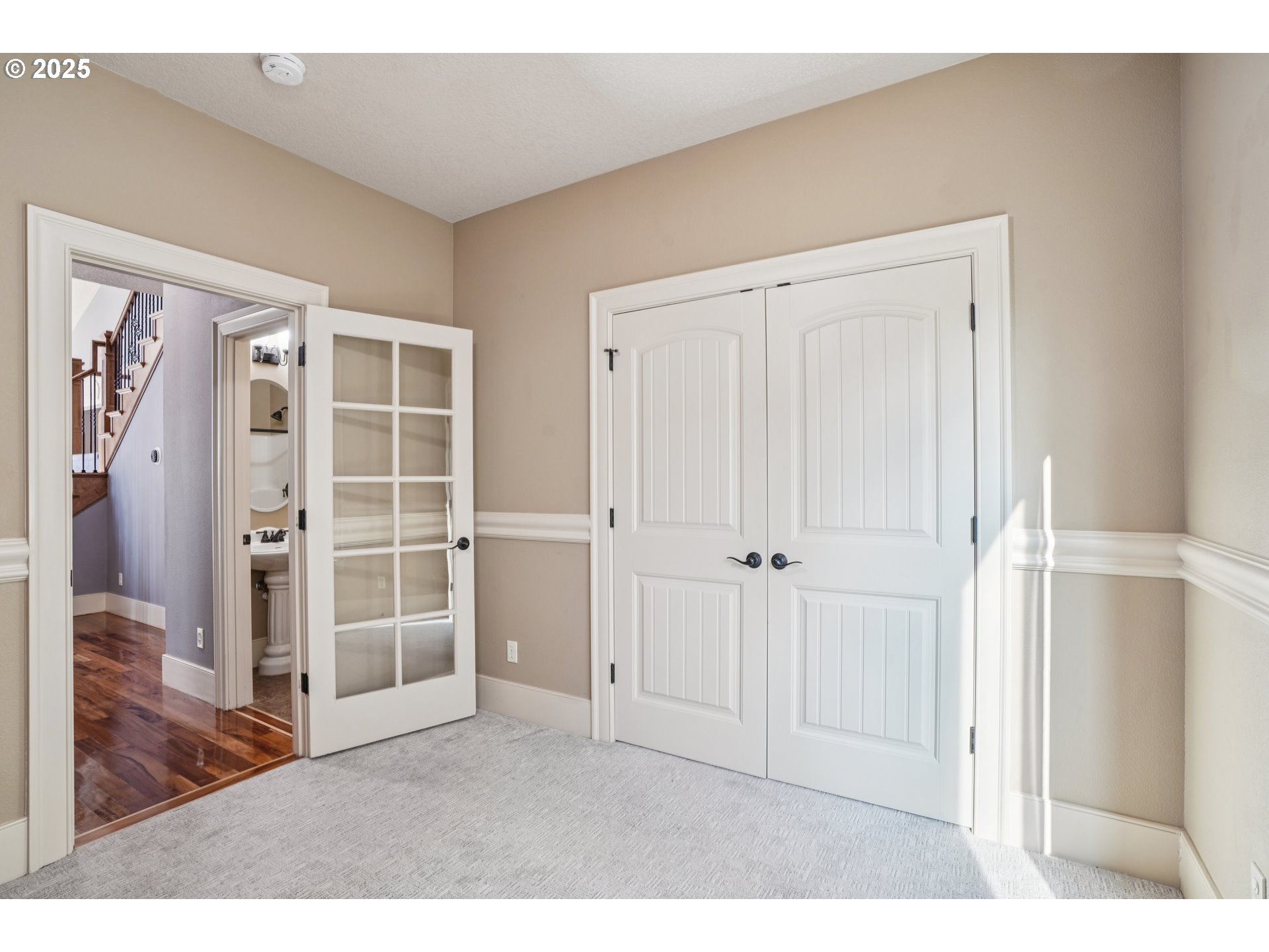795 West X Street Washougal, WA 98671 - Photo 17 of 41 view of empty room with windows