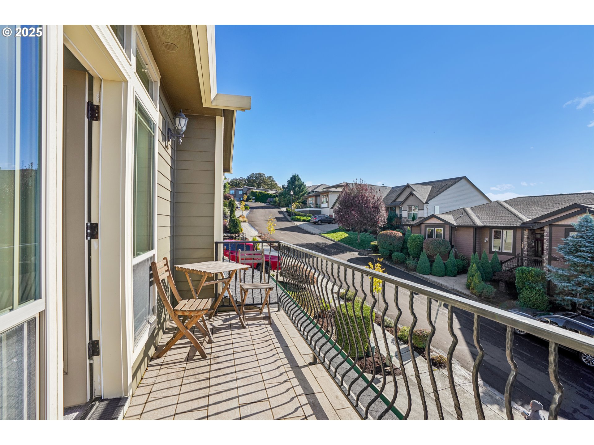 795 West X Street Washougal, WA 98671 - Photo 29 of 41 a view of balcony with furniture
