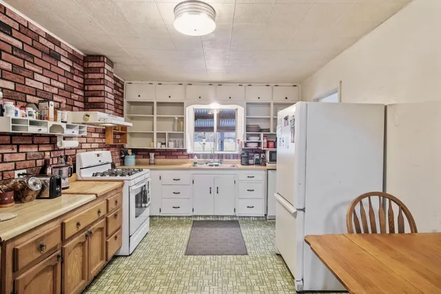 $345,000 | 2202 6th Street, Ceres, CA 95307