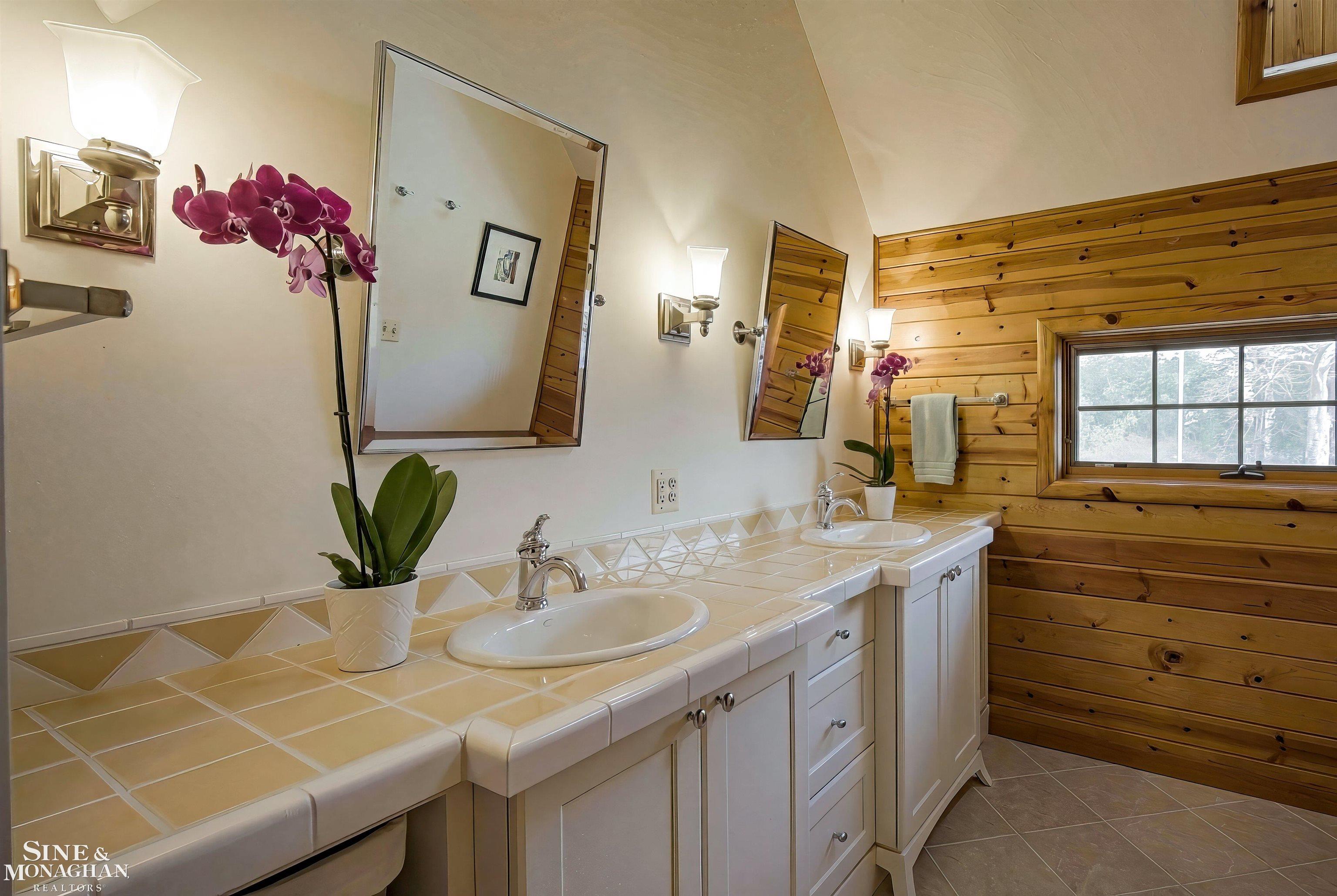 4673 Lakeshore Road Lexington, MI 48450 - Photo 33 of 73