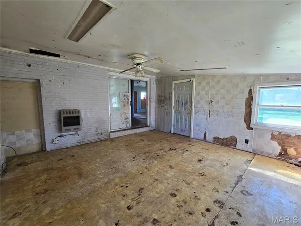$84,900 | 601 Carroll Street, Sikeston, MO 63801