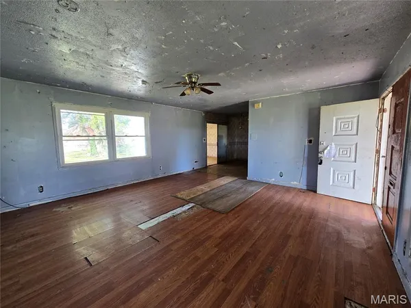 $84,900 | 601 Carroll Street, Sikeston, MO 63801