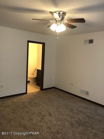 230 Coach Road Tobyhanna, PA 18466 - Photo 17 of 19 IMG_2774