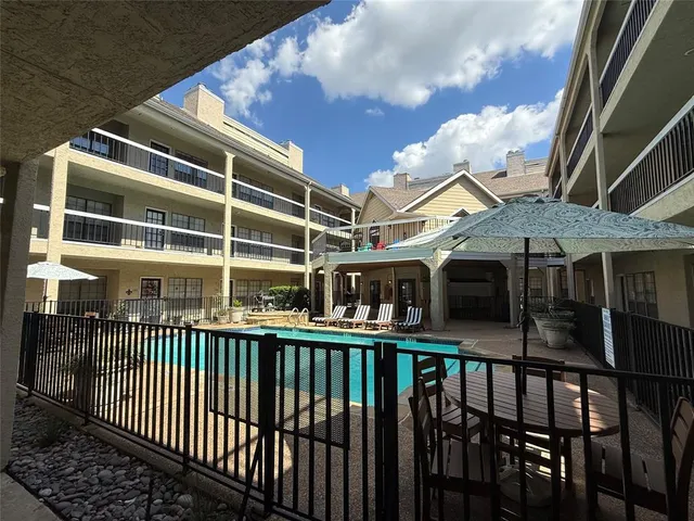$1,475 | 4800 West Lovers Lane, Unit 303, Dallas, TX 75209