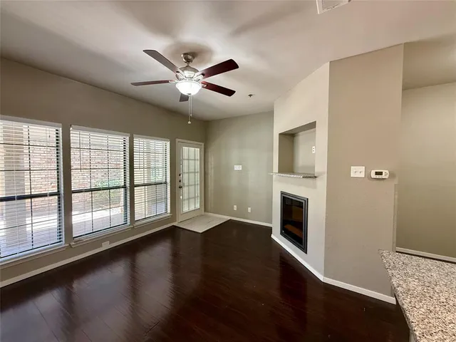 $1,475 | 4800 West Lovers Lane, Unit 303, Dallas, TX 75209