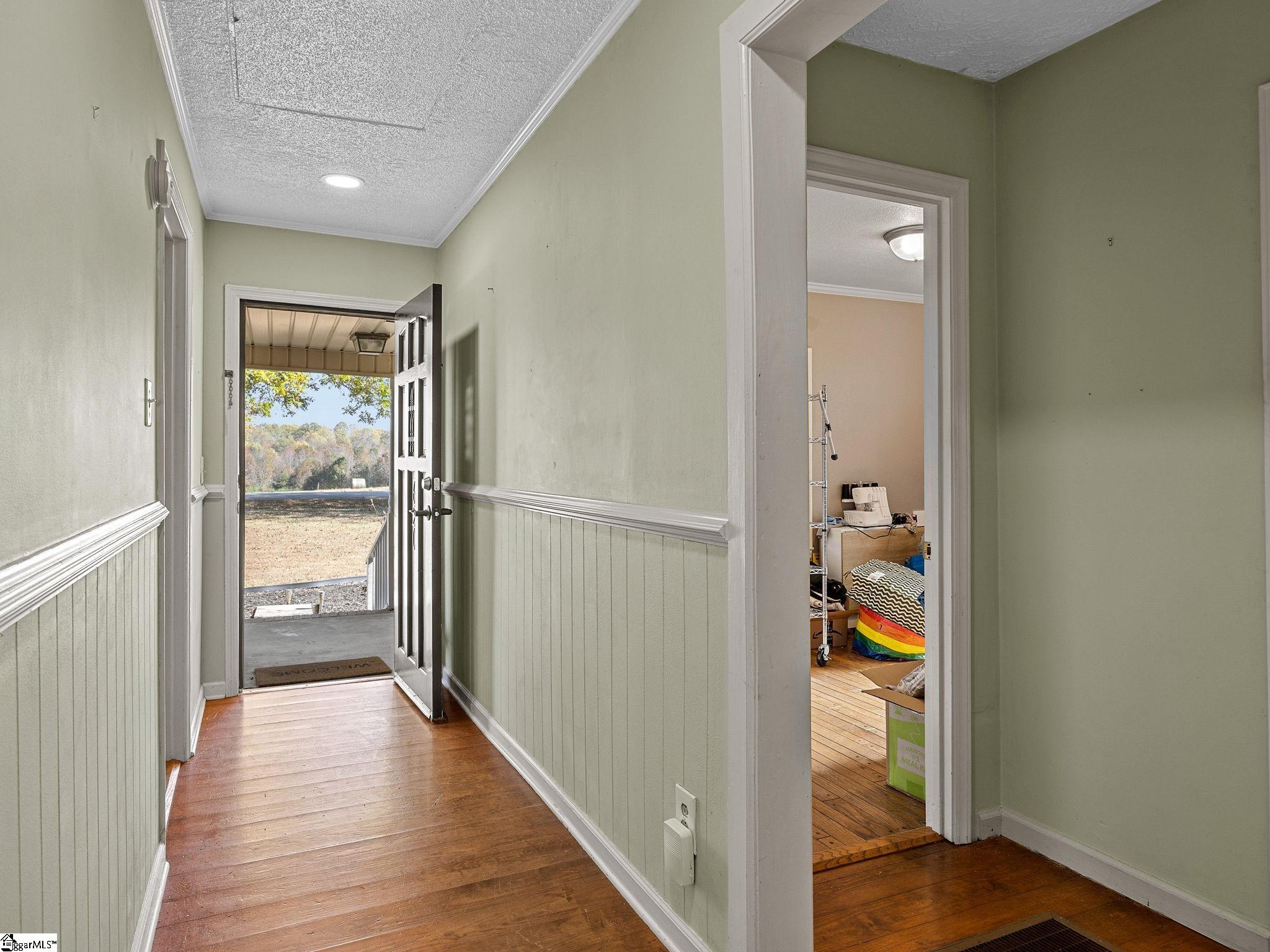 620 State Rd S-42-4218 Greer, SC 29651 - Photo 5 of 29 Gallery Image 5