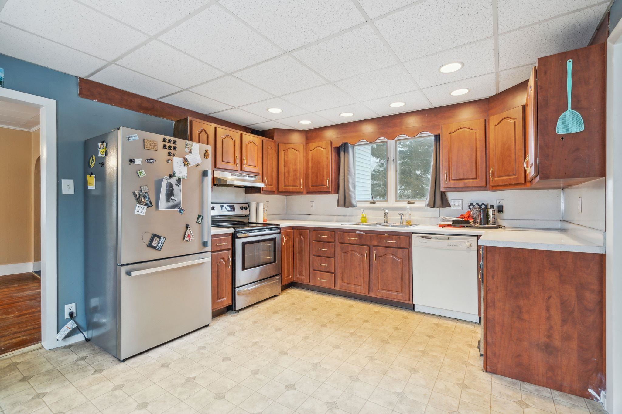 6 Loudon Road Pittsfield, NH 03263 - Photo 6 of 35 Gallery Image 6