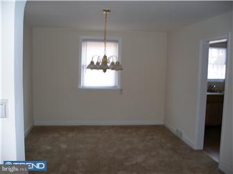 817 Arbor Road Yeadon, PA 19050 - Photo 4 of 12 Dining Room