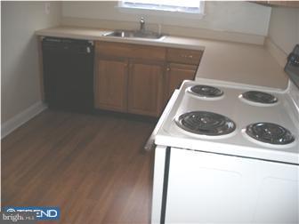 817 Arbor Road Yeadon, PA 19050 - Photo 6 of 12 Kitchen