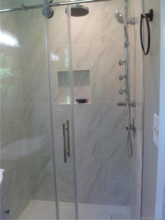 2513 South Point Road Belmont, NC 28012 - Photo 8 of 10 Gallery Image 8