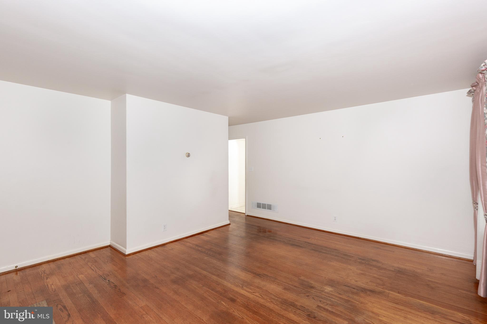 307 Kendigs Mill Road Owings Mills, MD 21117 - Photo 6 of 35 Gallery Image 6