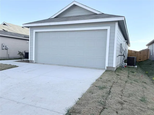 $1,750 | 1000 Calley Pear Trail, Princeton, TX 75407