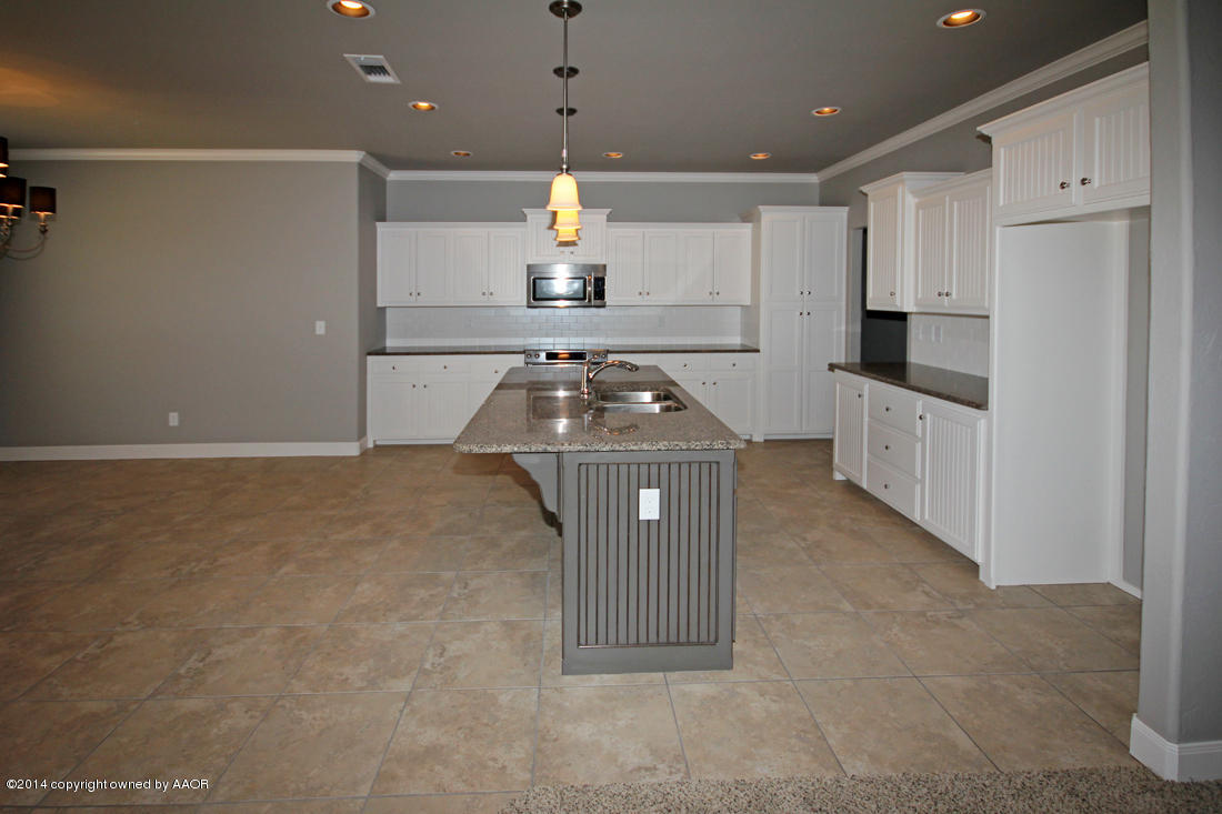 15259 Dowell Road Amarillo, TX 79119 - Photo 30 of 47 Kitchen2