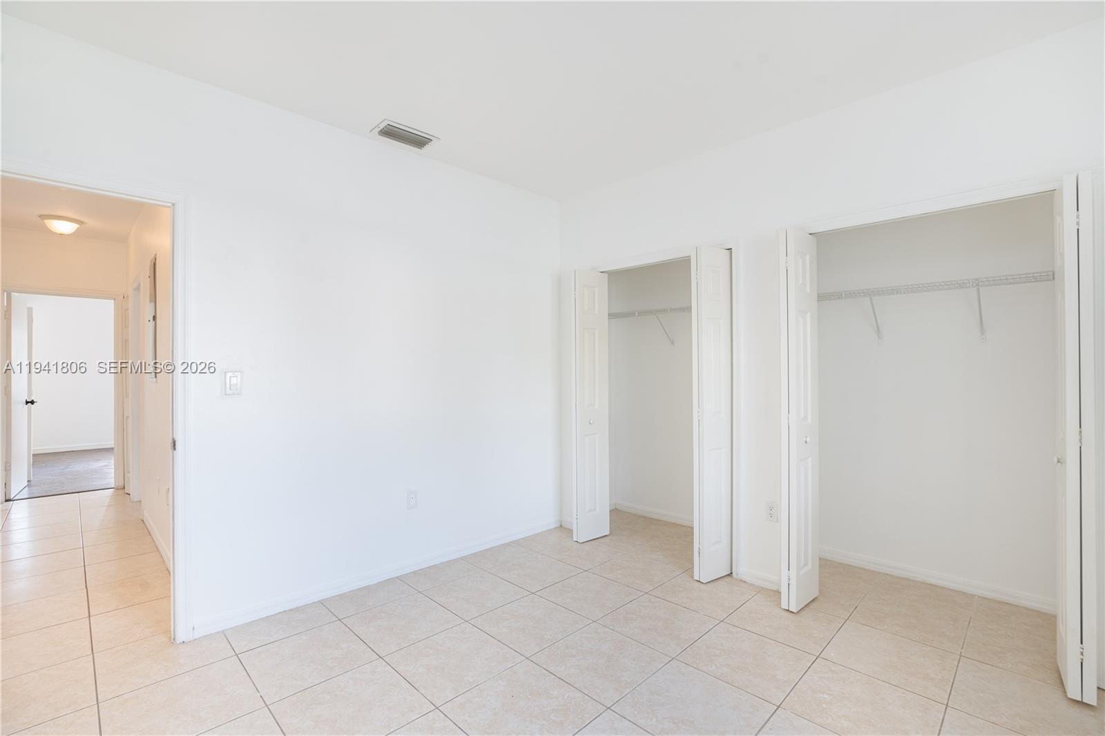 5655 Southwest 163rd Path Miami, FL 33193 - Photo 13 of 33