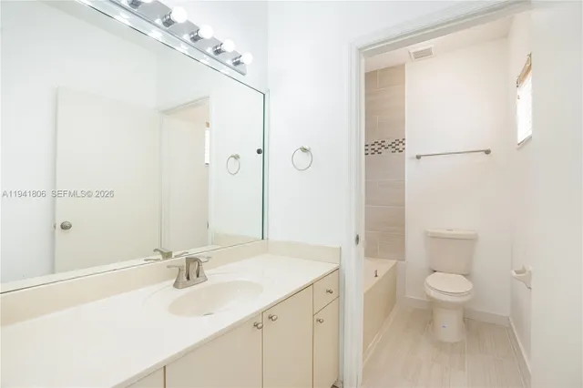 $3,800 | 5655 Southwest 163rd Path, Miami, FL 33193