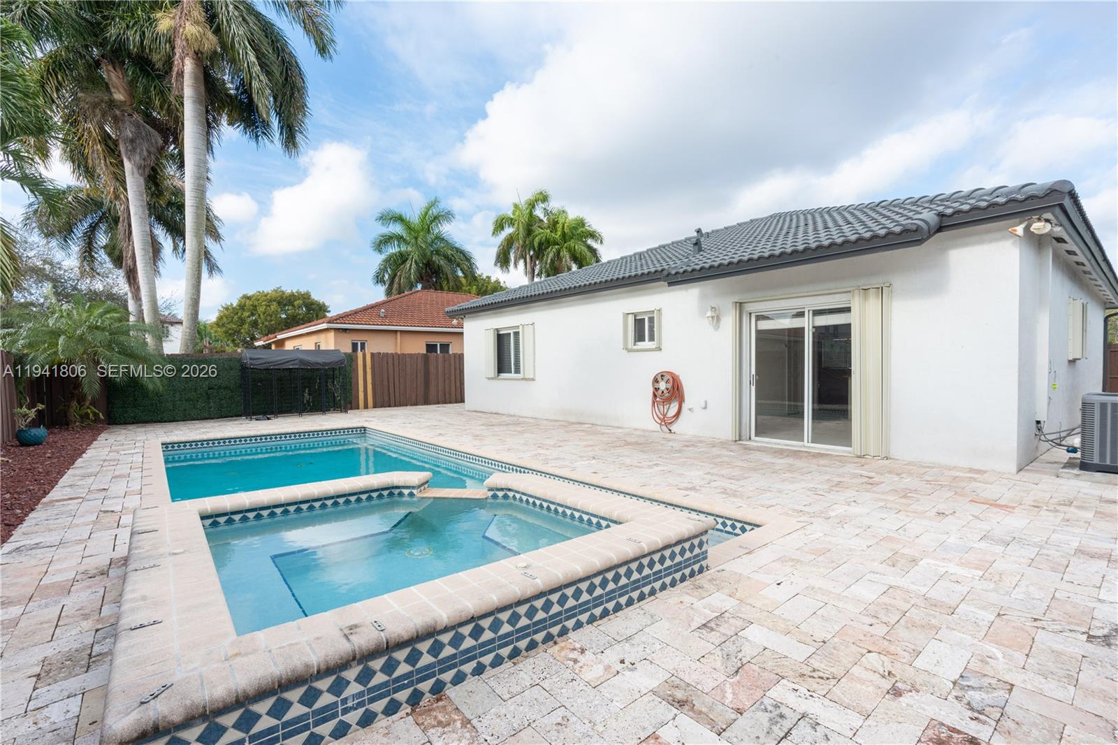 5655 Southwest 163rd Path Miami, FL 33193 - Photo 20 of 33