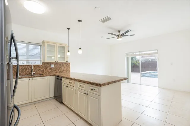 $3,800 | 5655 Southwest 163rd Path, Miami, FL 33193