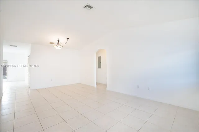 $3,800 | 5655 Southwest 163rd Path, Miami, FL 33193