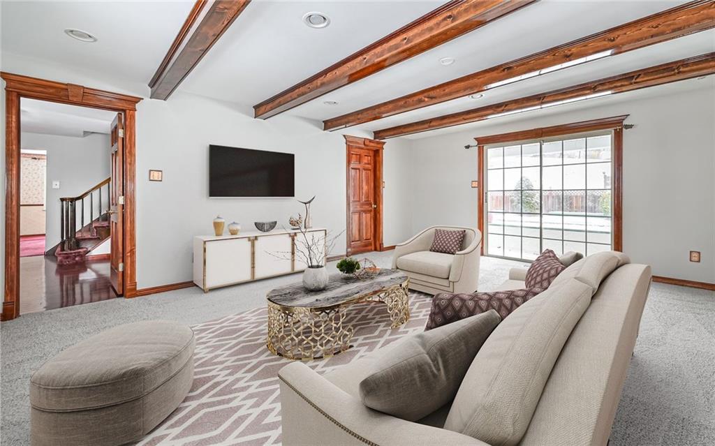 2791 McClintock Road White Oak, PA 15131 - Photo 8 of 31 Gallery Image 8