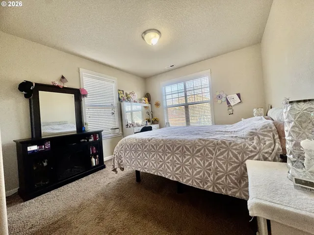 $790,000 | 277 Southwest Mount Rainier Street, McMinnville, OR 97128