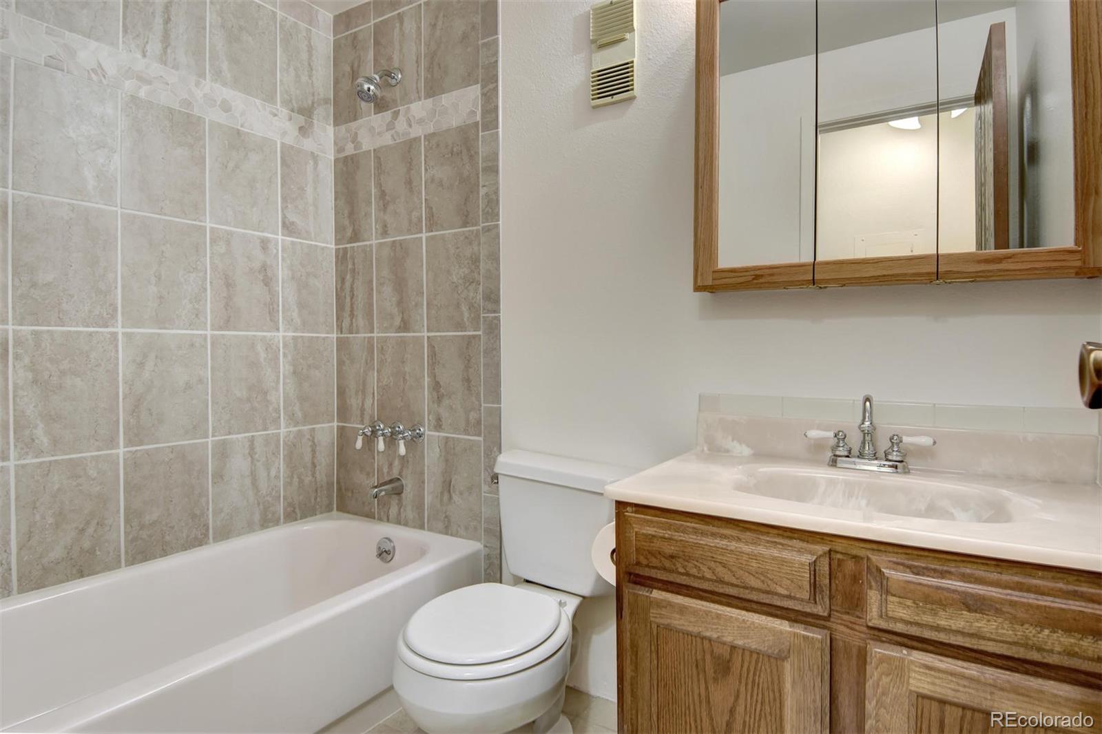 6505 Kalua Road, Unit 204B Boulder, CO 80301 - Photo 11 of 25