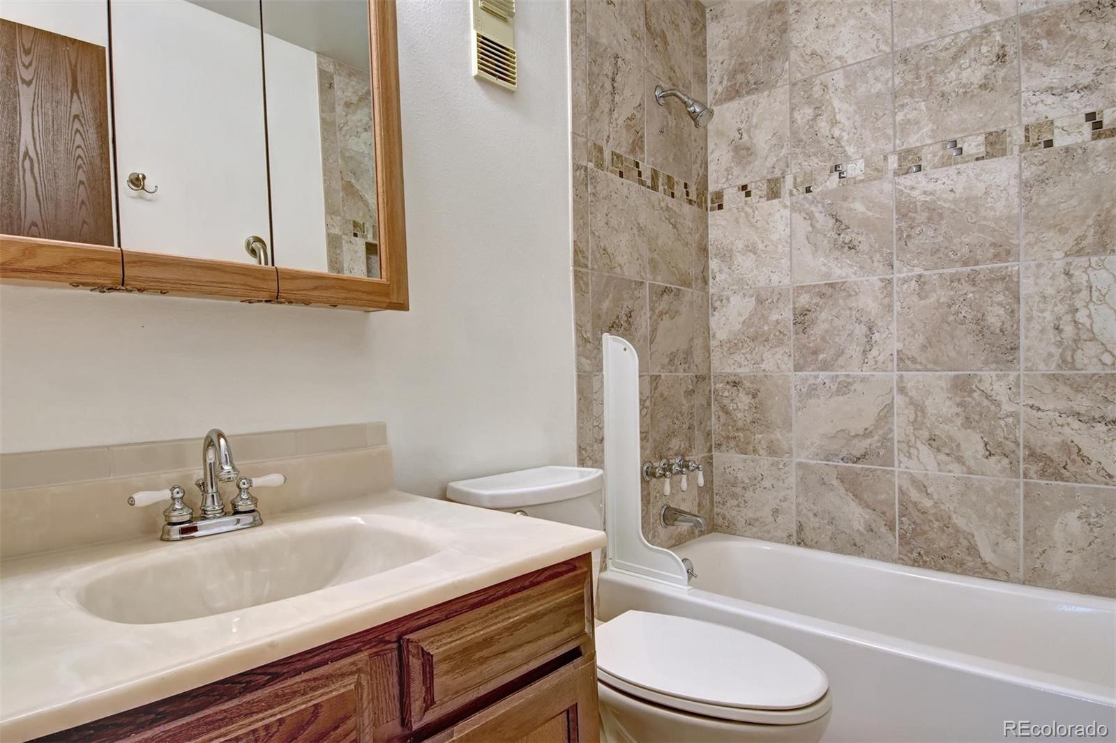 6505 Kalua Road, Unit 204B Boulder, CO 80301 - Photo 16 of 25