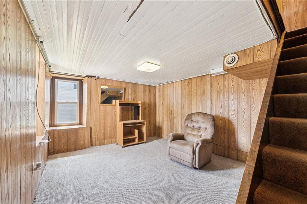 600 Scott Street Penn, PA 15675 - Photo 23 of 33 a room with furniture and a window