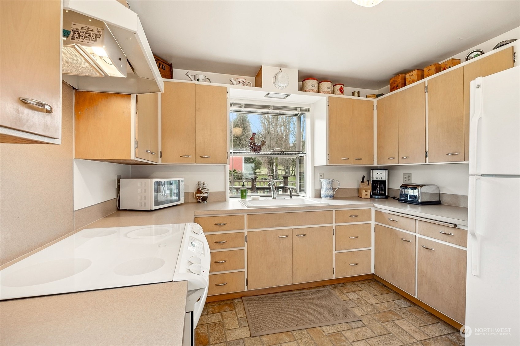 9026 Villa Beach Road Anderson Island, WA 98303 - Photo 23 of 34 Gallery Image 23
