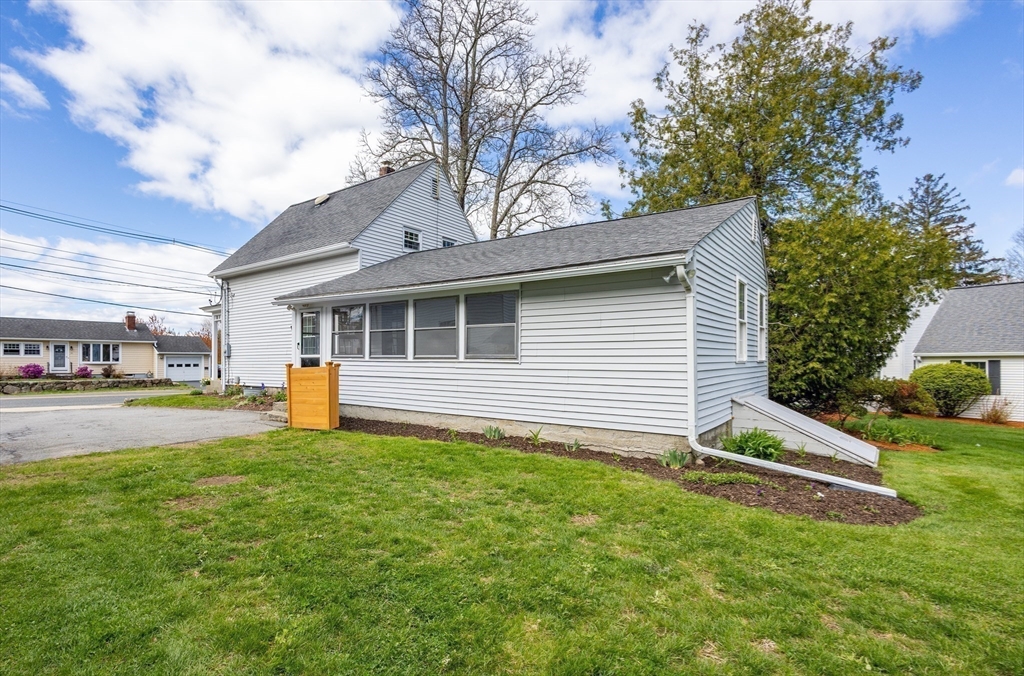 33 Pleasant Street Hopkinton, MA 01748 - Photo 36 of 39