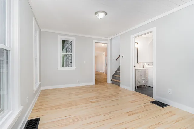 $2,750 | 25 Summit Street, Perinton, NY 14450