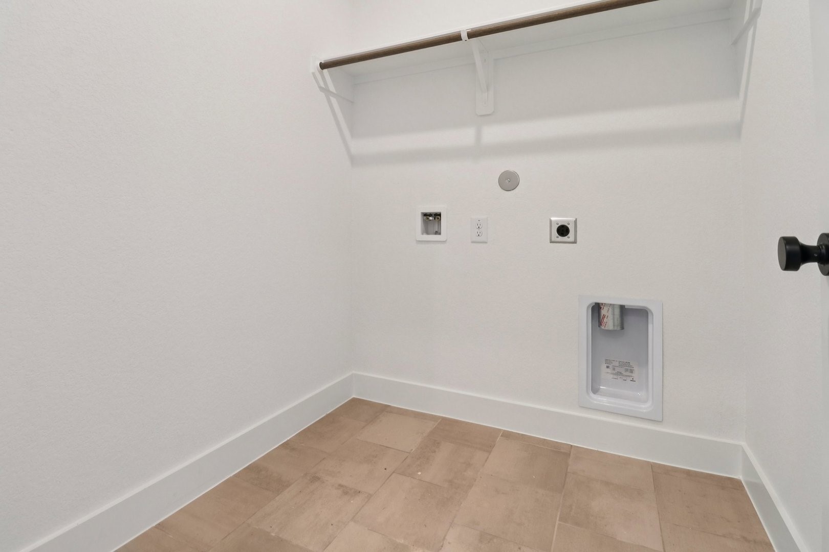 14470 Trumpet Lane Splendora, TX 77372 - Photo 16 of 27 a view of an empty room