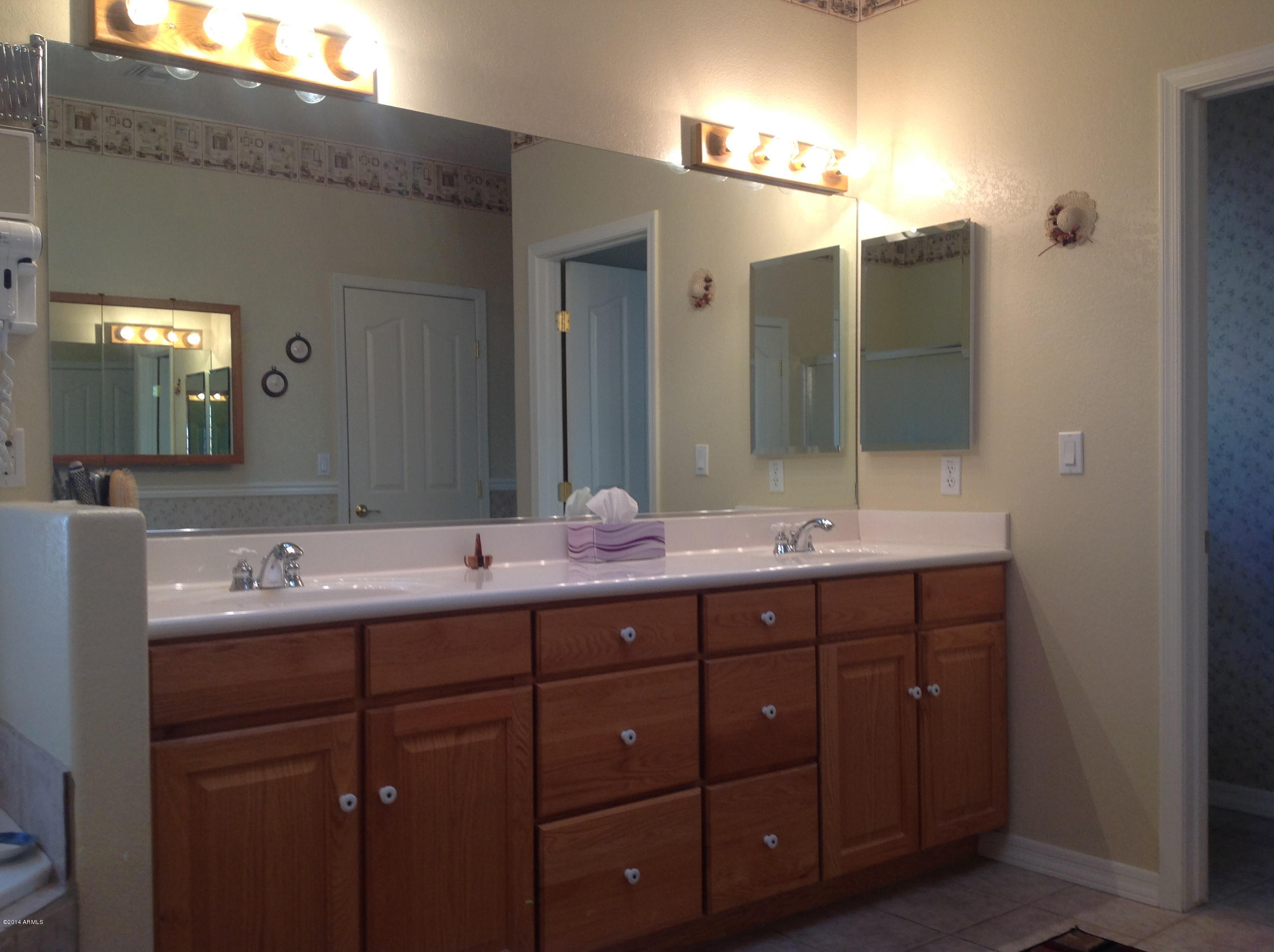 206 North Trailwood Road Payson, AZ 85541 - Photo 16 of 32 Master Bathroom