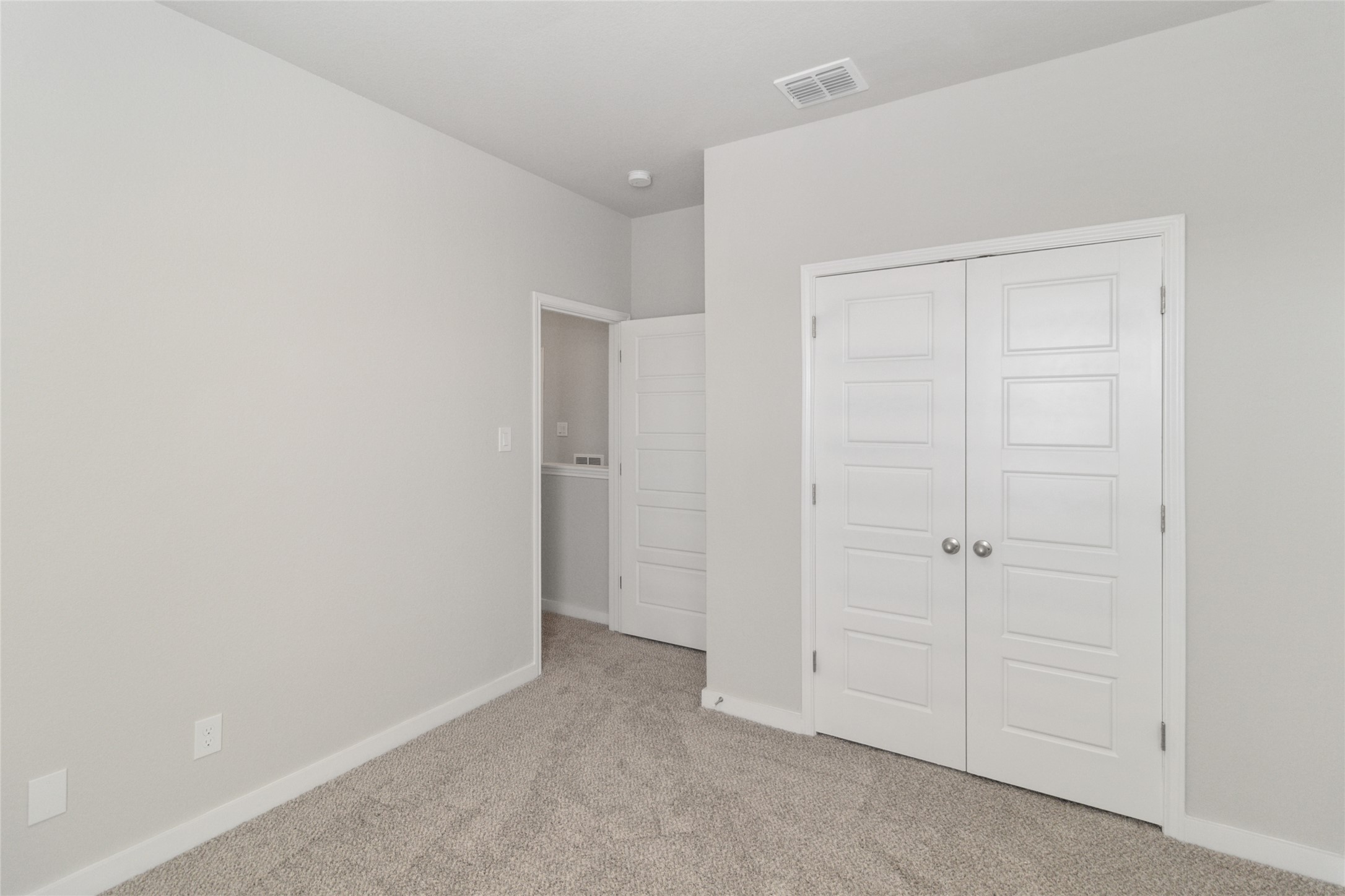 162 Gunner Road Buda, TX 78610 - Photo 16 of 31 Gallery Image 16