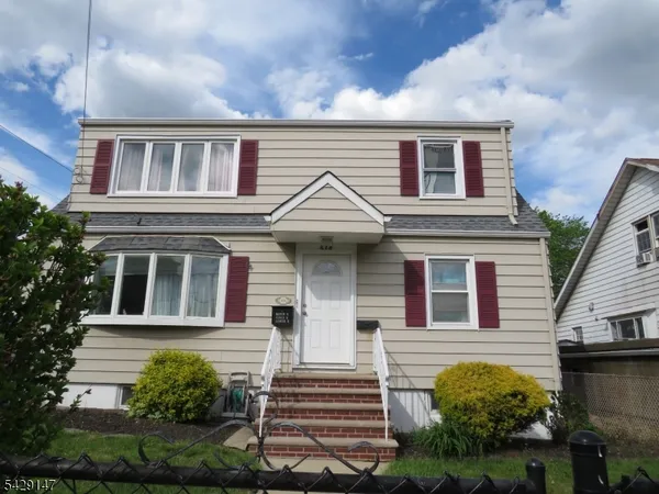 $2,000 | 838 Paulison Avenue, Unit 2, Clifton, NJ 07011